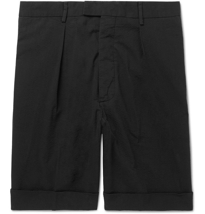Photo: Officine Generale - Tapered Cotton-Seersucker Shorts - Men - Black