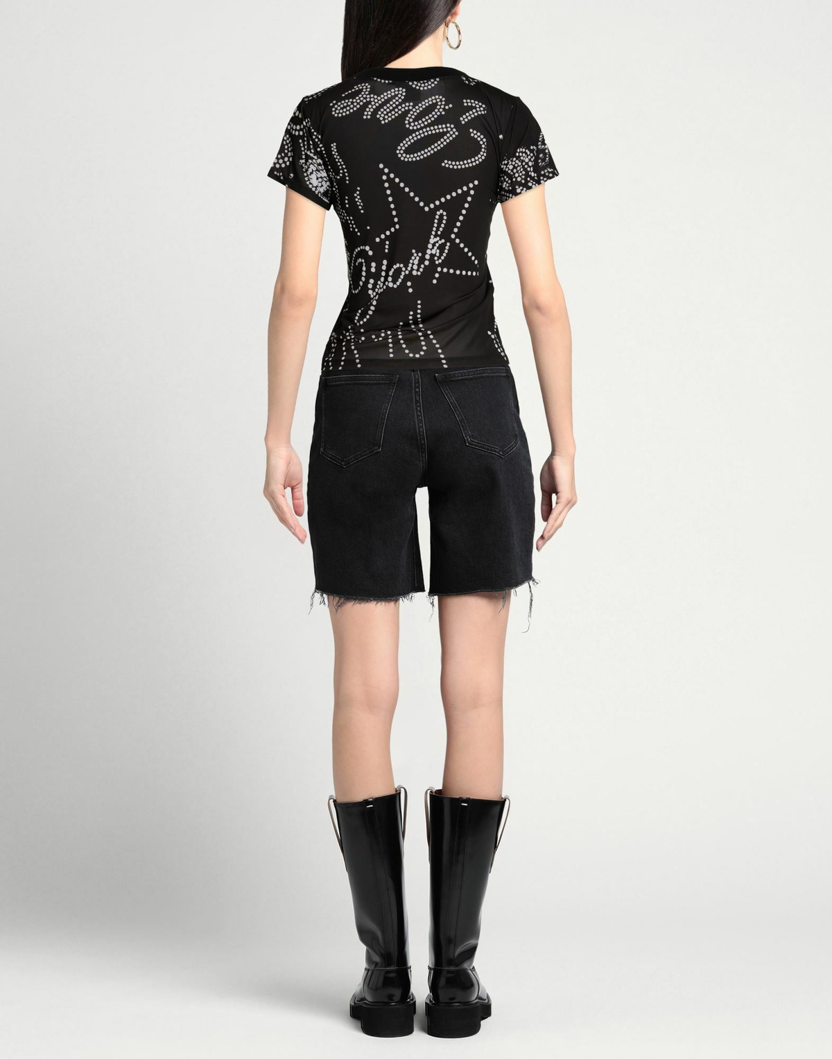 Vaquera Womens T-shirt in Black
