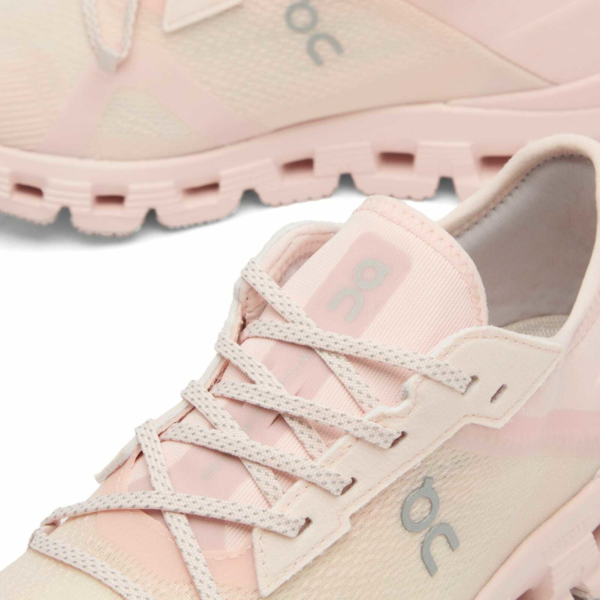 ON Women's Cloudx4 AD Sneaker in Salt/Lily