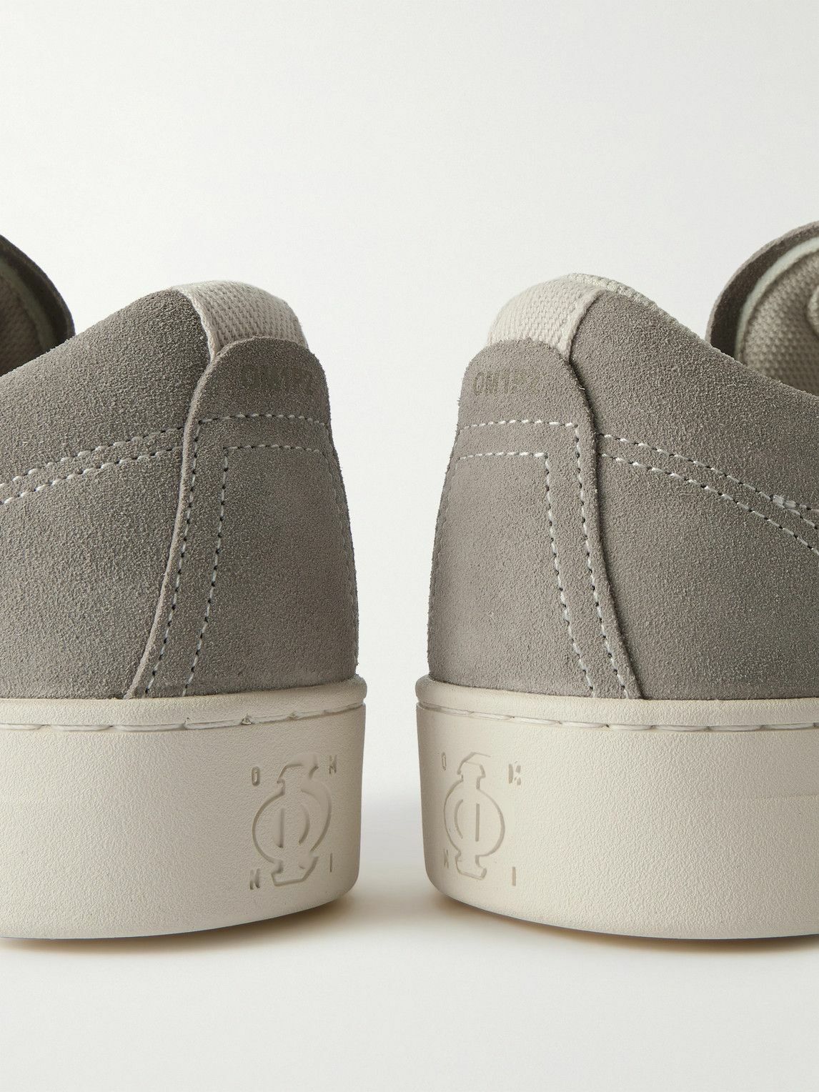 Omni - Dellow Suede Sneakers - Gray