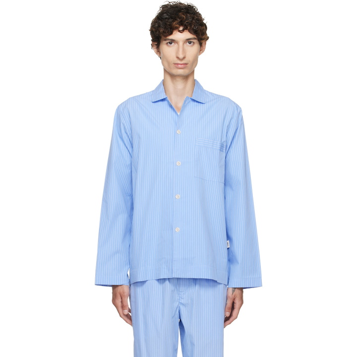 Photo: Tekla Blue Poplin Long-Sleeved Pyjama Shirt