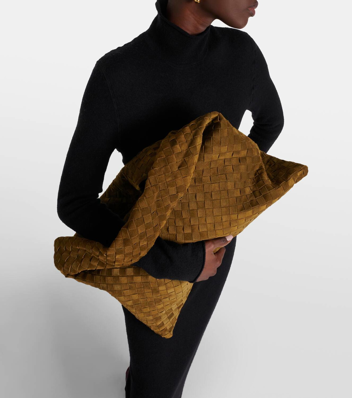 BOTTEGA VENETA LARGE SUEDE HOP BAG【関税送料込】 LARGE SUEDE HOP BAG for Women - Bottega Veneta | Biffi