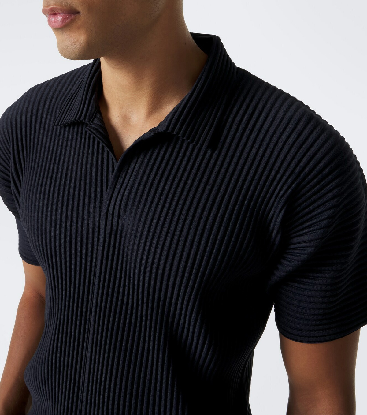 Homme Plissé Issey Miyake Basics pleated polo shirt