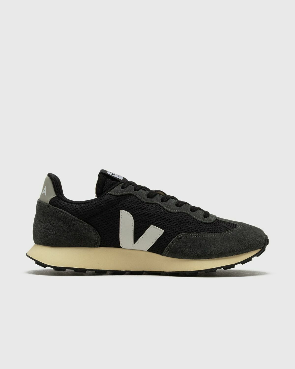 Veja RIO BRANCO II ALVEOMESH Black Mens Lowtop
