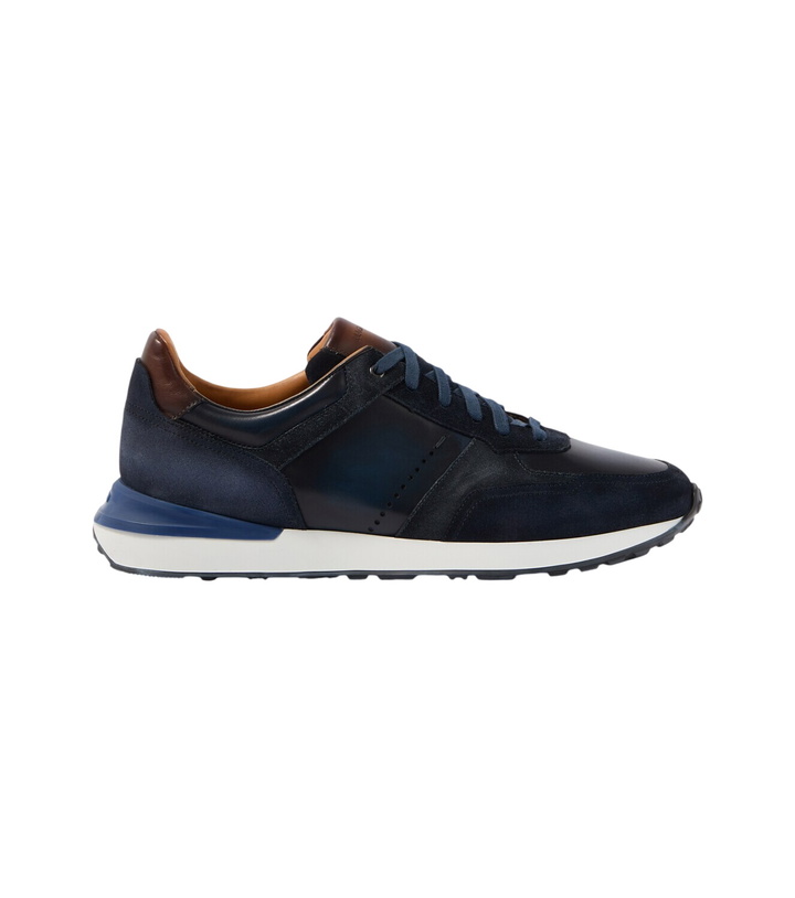 Photo: Magnanni Sona II leather sneakers