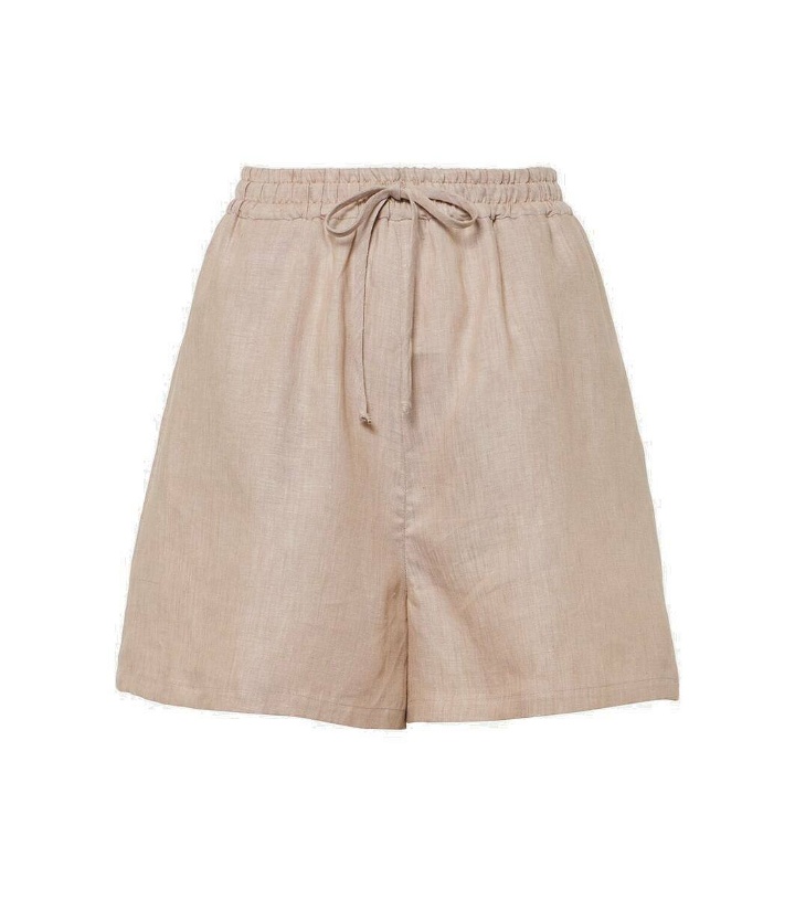 Photo: Loro Piana Perth linen shorts
