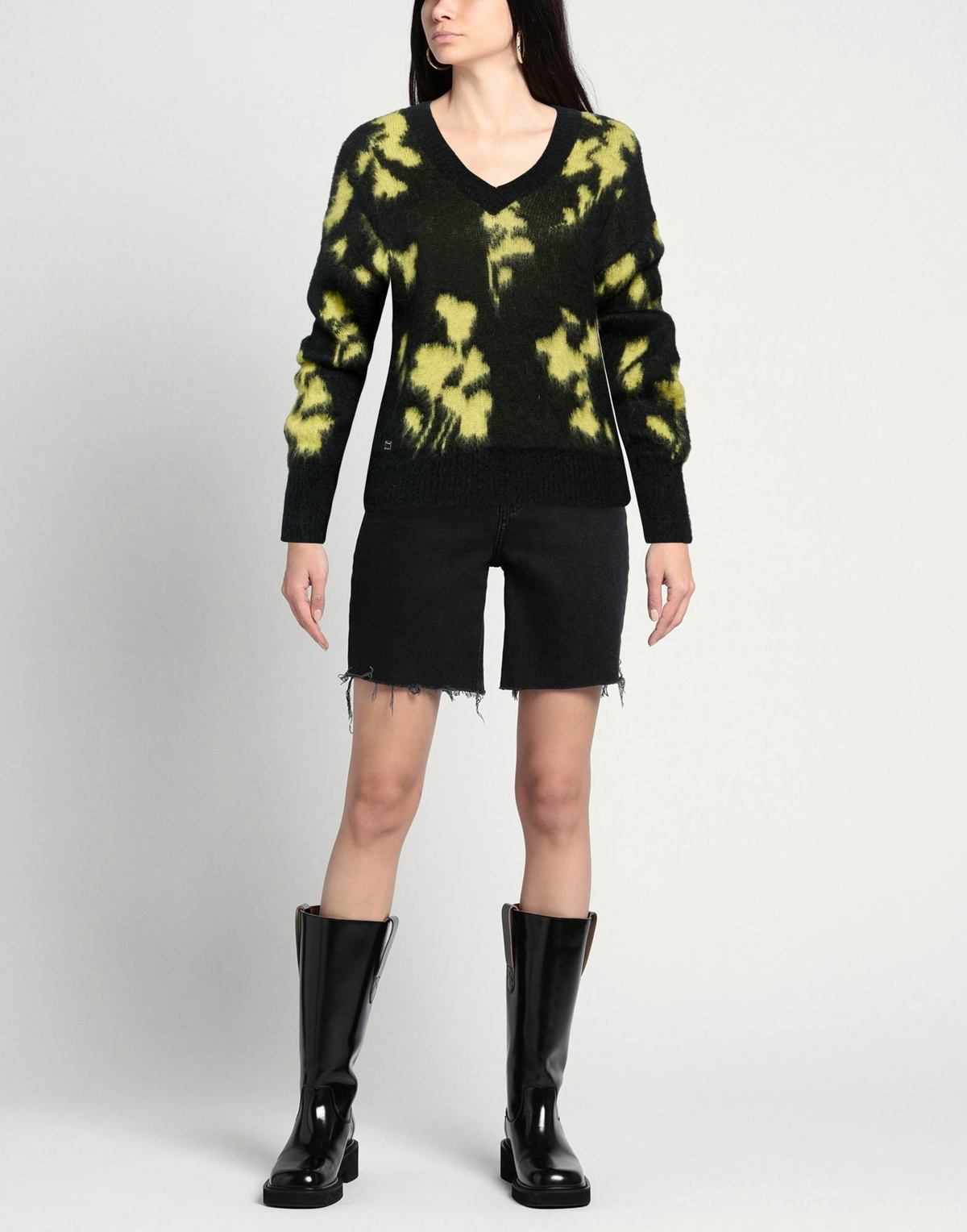 Manila Grace Womens Sweater in Black