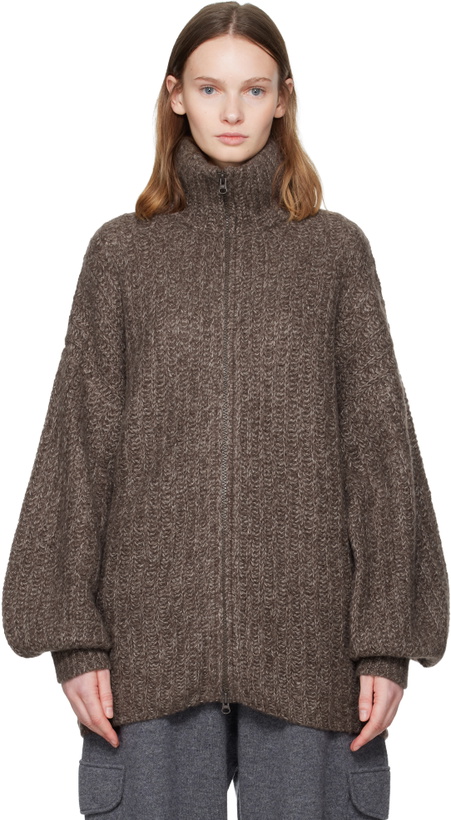 Photo: LISA YANG Brown Marly Cardigan Jacket