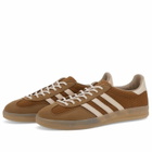 Adidas Gazelle Indoor in Brown Desert/White/Magic Beige