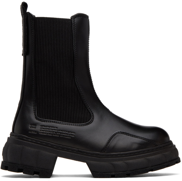 Photo: Virón Black Paradigm Chelsea Boots