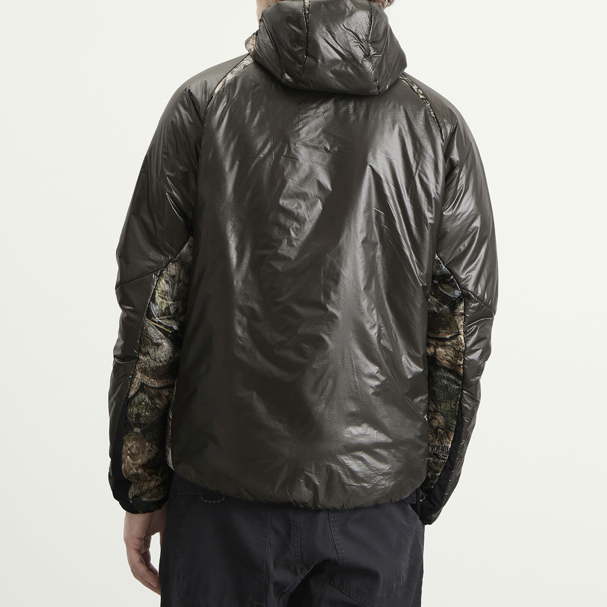 ROA Men's Hima Primaloft® Moth Print Insulated Synthetic Jacket in Anthracite