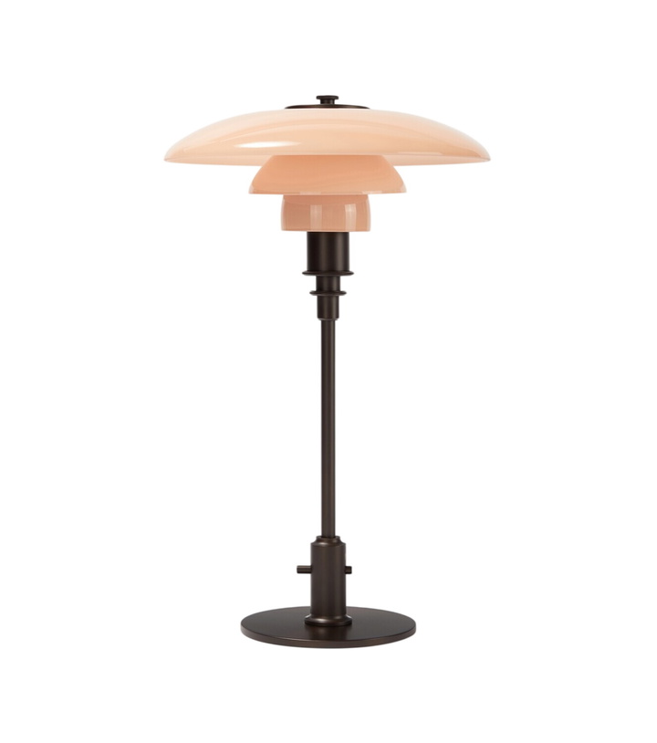 Photo: Louis Poulsen PH 3/2 table lamp by Poul Henningsen (EU plug)