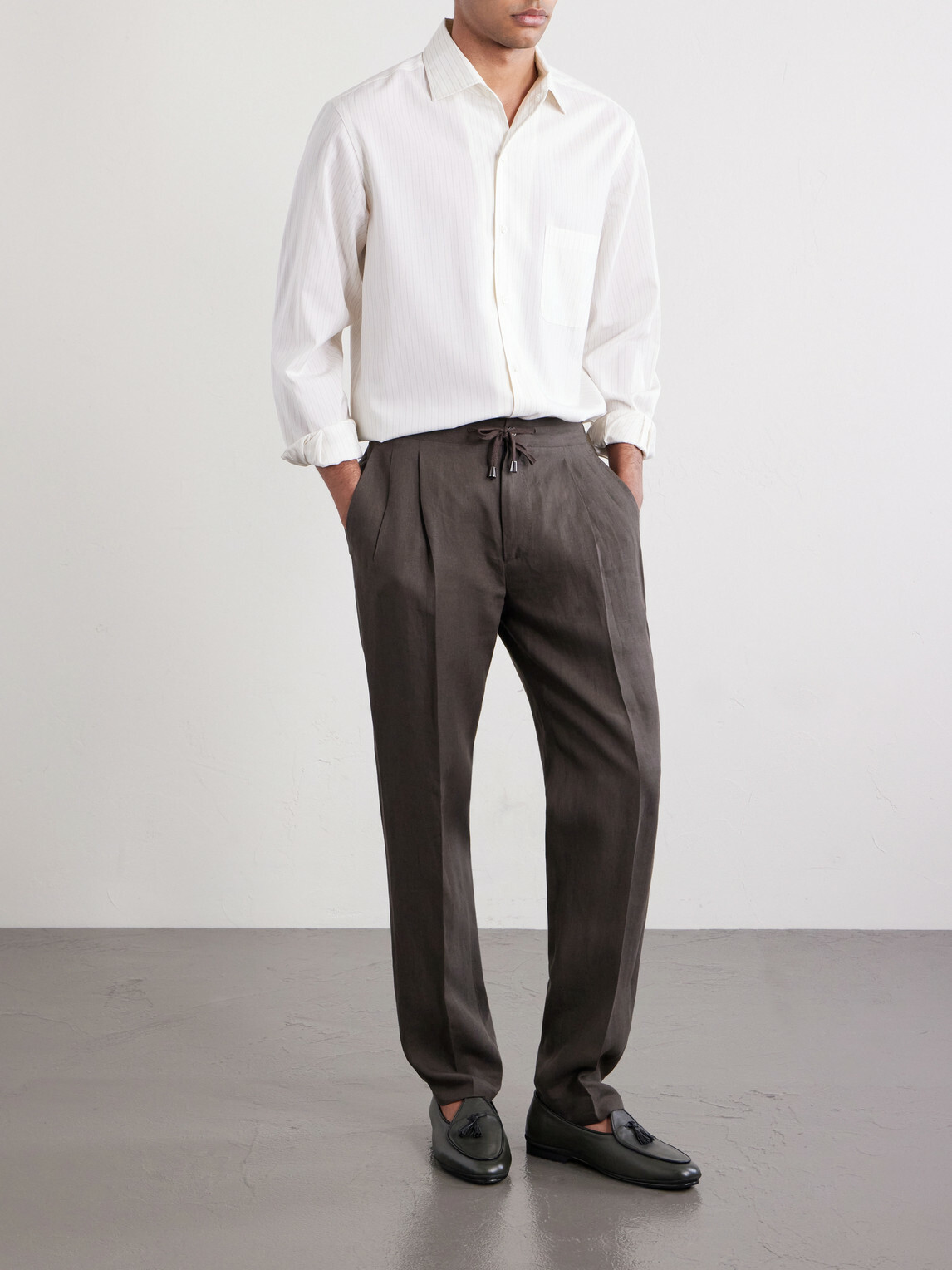 De Petrillo - Straight-Leg Pleated Linen Suit Trousers - Brown
