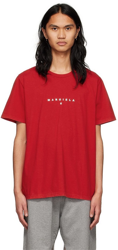Photo: MM6 Maison Margiela SSENSE Exclusive Red Cotton T-Shirt