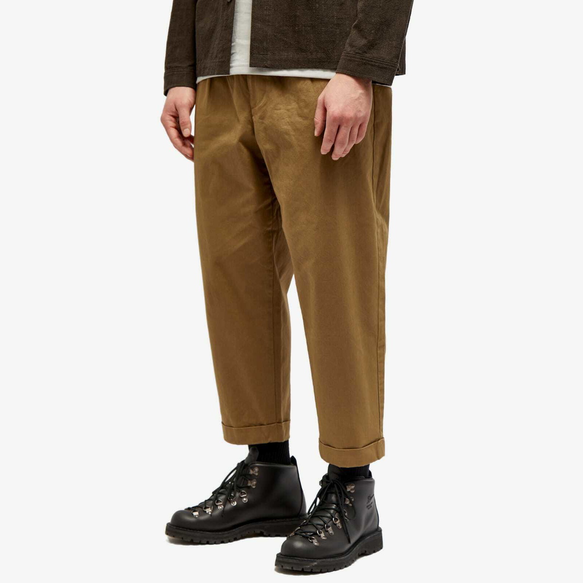 Wild Things Men's 2 Tuck Pants in Khaki