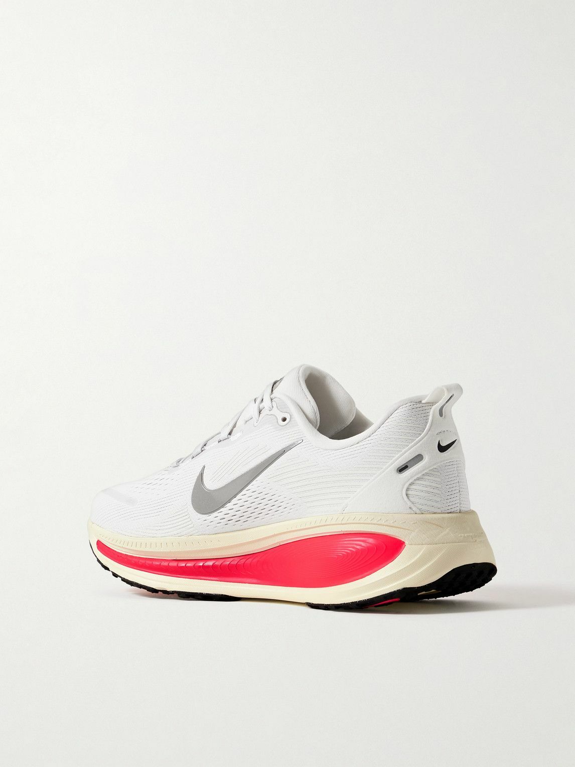 NIKE RUNNING - Vomero 18 Rubber-Trimmed Mesh Sneakers - White