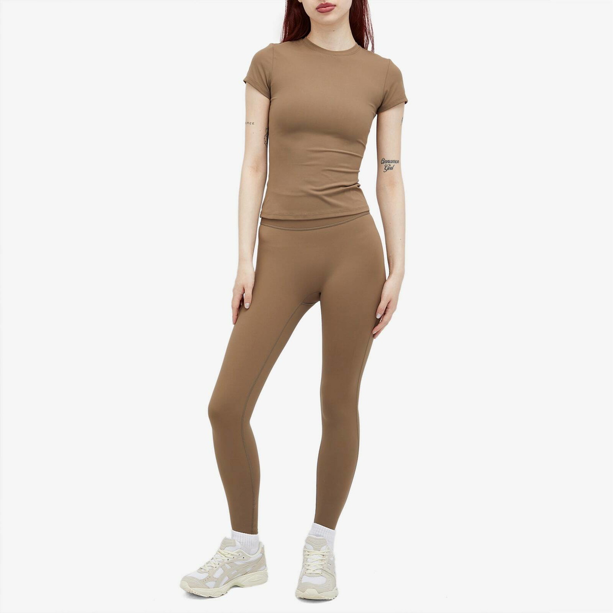 Adanola Women's Ultimate Stirrup Leggings in Brown