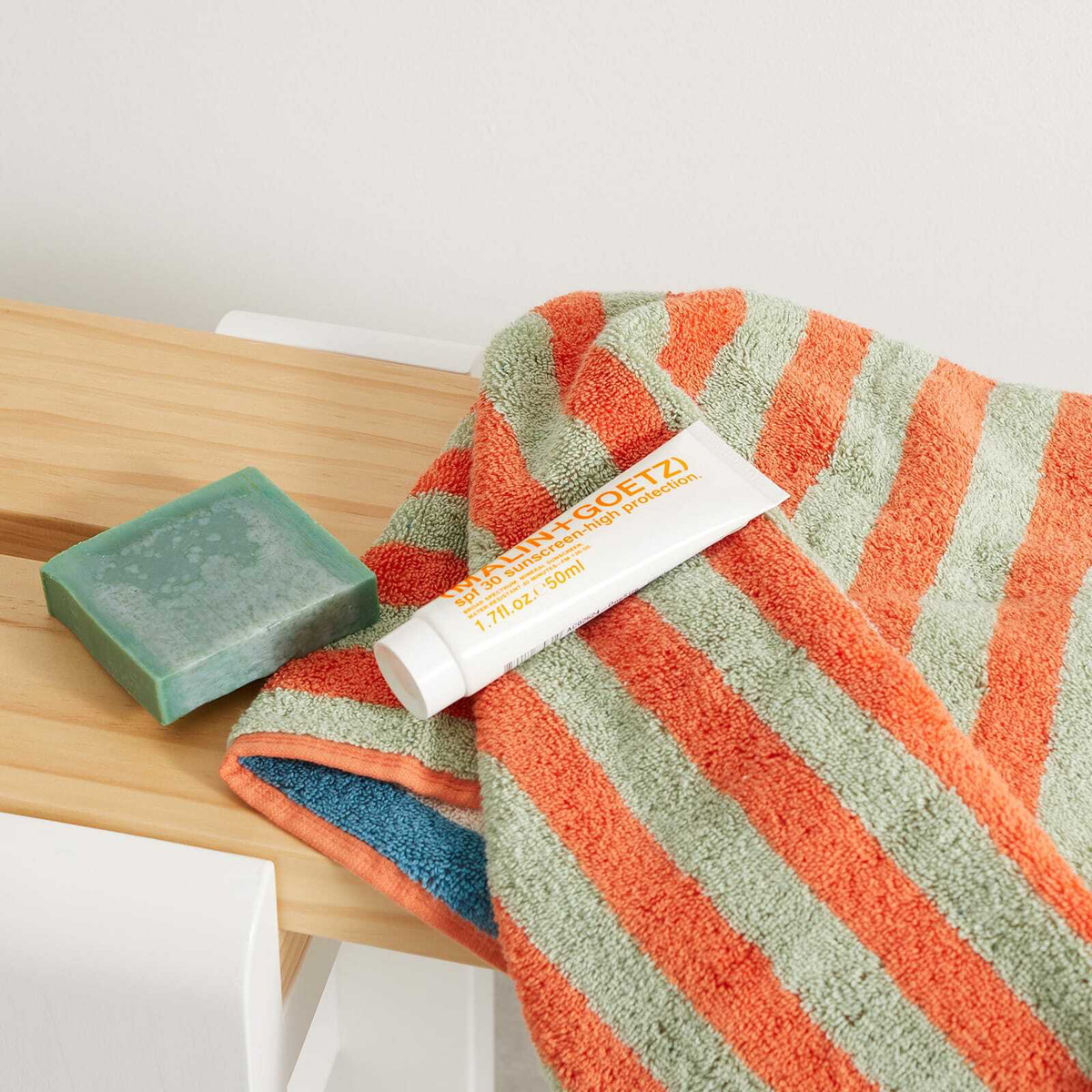 Malin + Goetz Spf 30 Sunscreen 