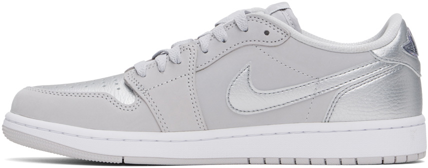 Jordan Athletic Shoes in Gray and Silver Jordan Air Jordan 1 Retro Low OG Metallic Silver Preschool  main image 4