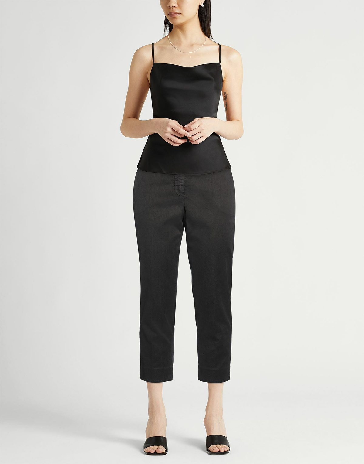 Peserico Womens Pants in Black