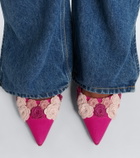 Manolo Blahnik Svemuta floral-appliqué slingback pumps