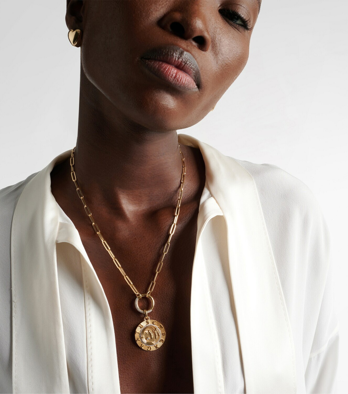 FoundRae Infinite Gratitude Large 18kt gold pendant with diamond
