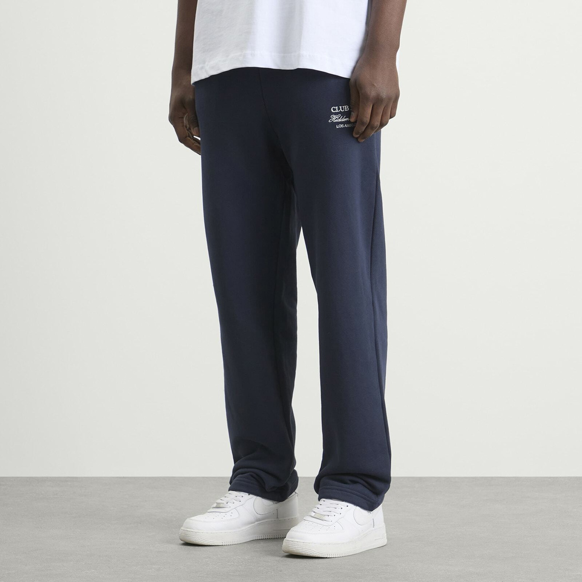 Club 1984 Men's Hidden Hills Sweatpants in Navy
