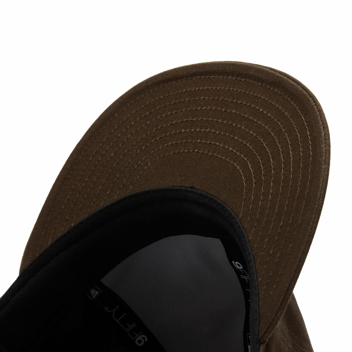 E by END. New Era 9Fifty Retro Crown in Walnut