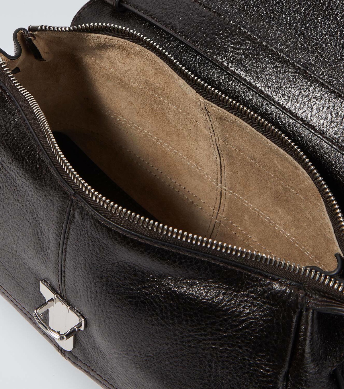 Lemaire Grar Bag ミニサイズ メッセンジャーバッグ LEMAIRE Small Gear Bag | Black | FARFETCH