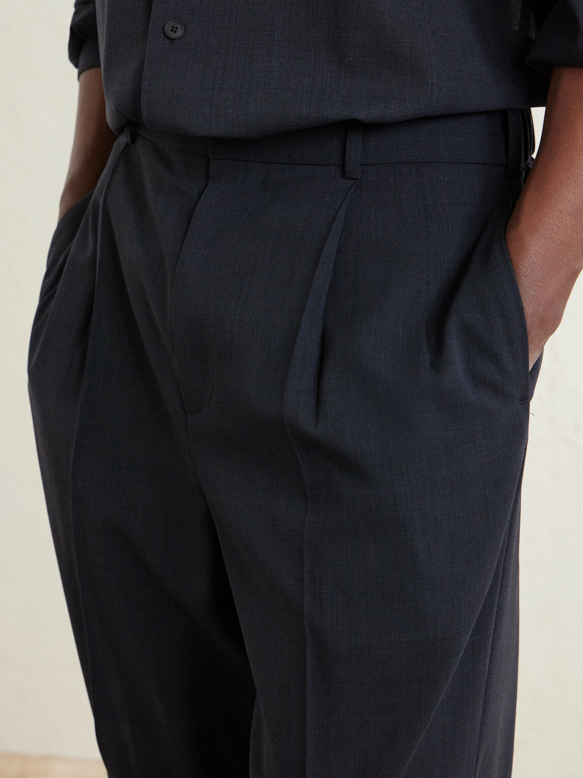 ATON - Straight-Leg Pleated Wool-Gauze Trousers - Blue