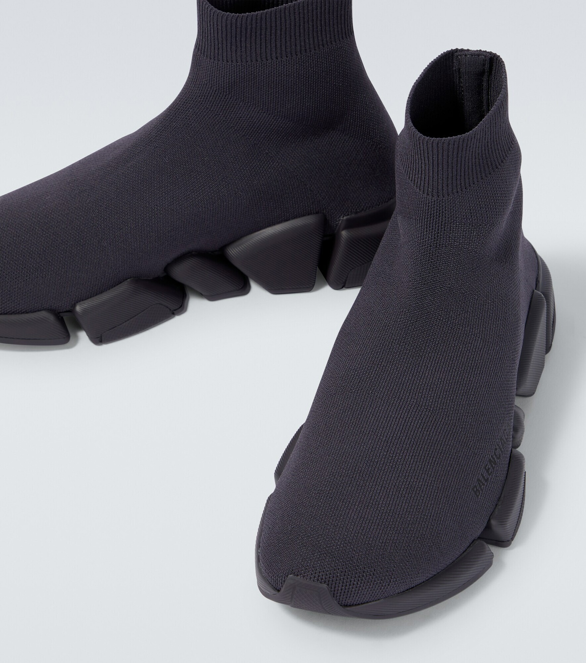 靴 BALENCIAGA Speed 2.0 Triple Black Men's Speed 2.0 Recycled Knit Sneaker in Black | Balenciaga HK