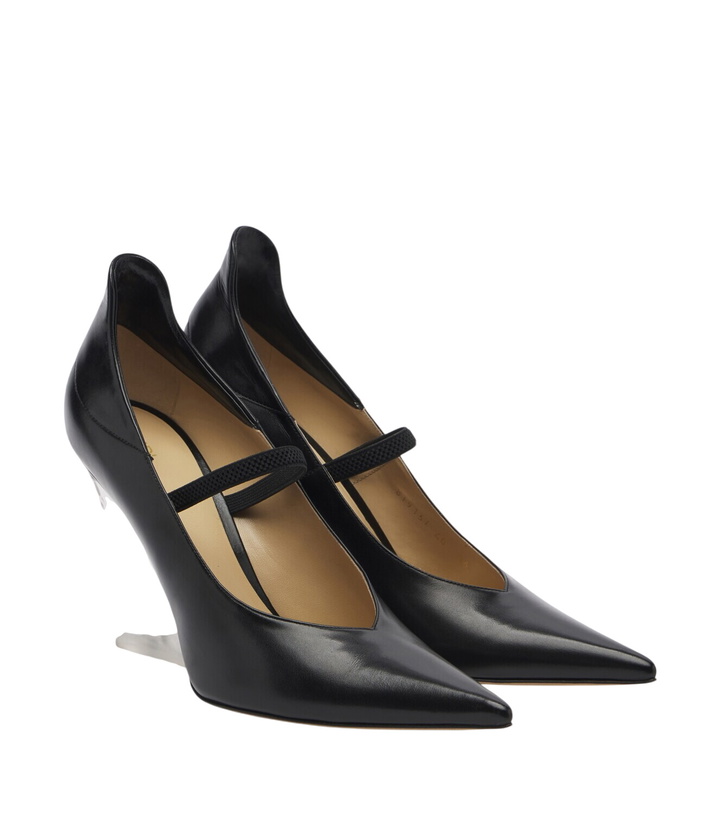 Photo: Fendi Leather wedge pumps