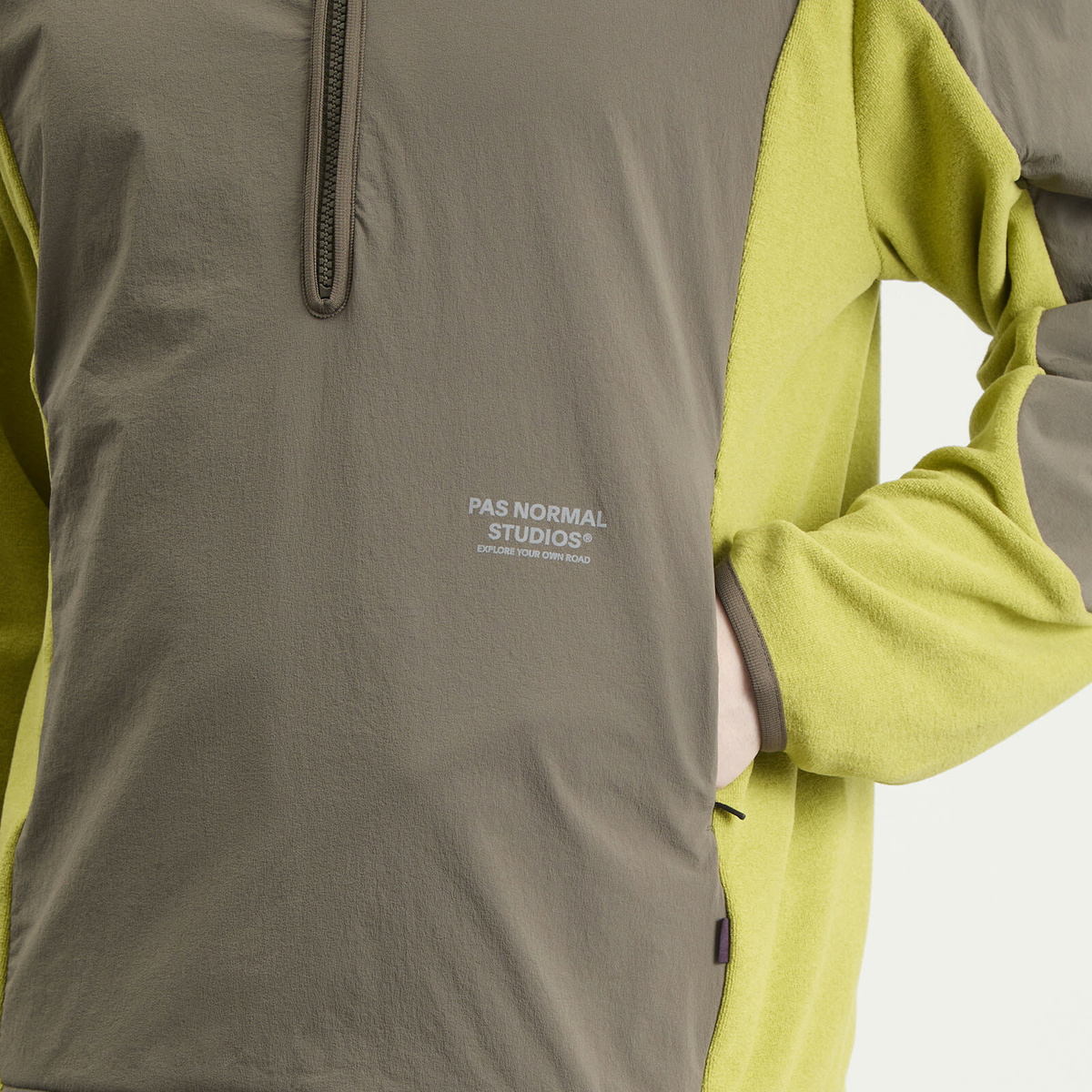 Pas Normal Studios Men's Off-Race Light Half-Zip Fleece in Moss Green