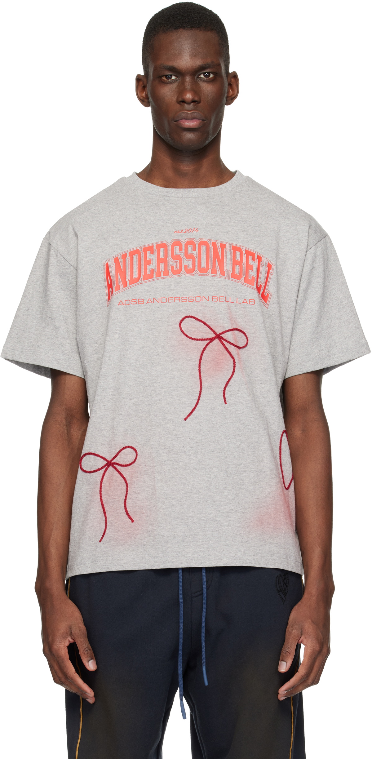 Andersson Bell Gray Ribbon Embroidery Spray T-shirt