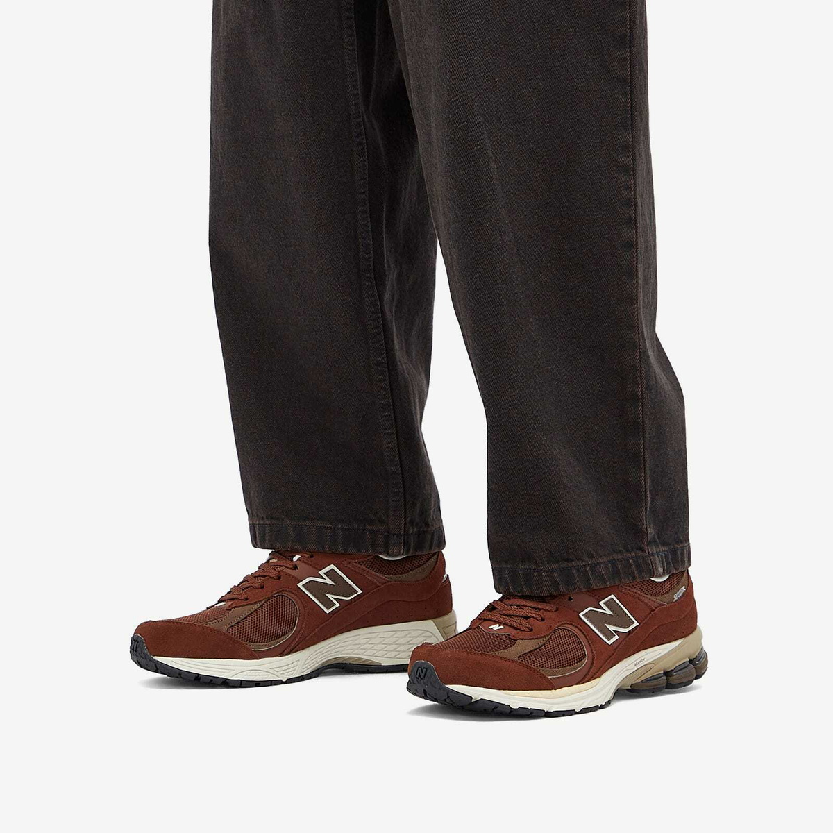 New Balance M2002RFF in Brown New Balance