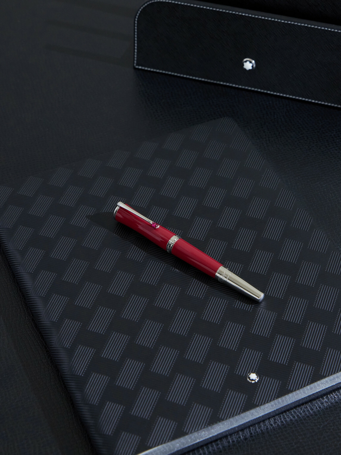 Montblanc - Maria Callas Special Edition Fountain Pen
