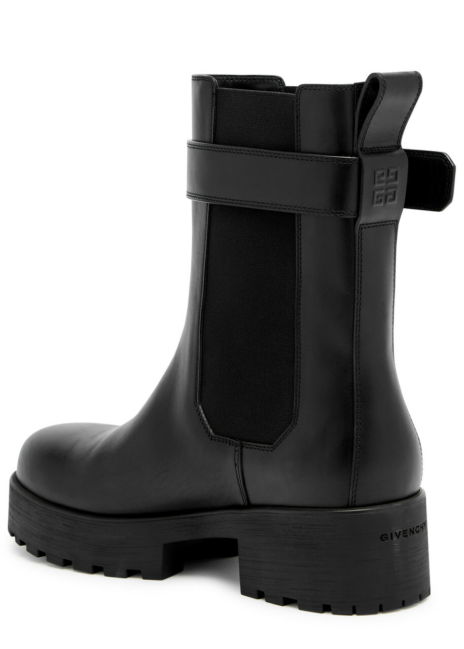 シューズ・サンダルその他 Givenchy Voyou black leather ankle Chelsea boot Givenchy Voyou Leather Chelsea Boots Black Givenchy