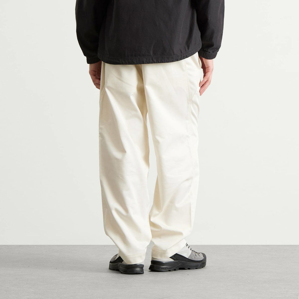 Goldwin Men's Twill Easy Trousers in Ivory
