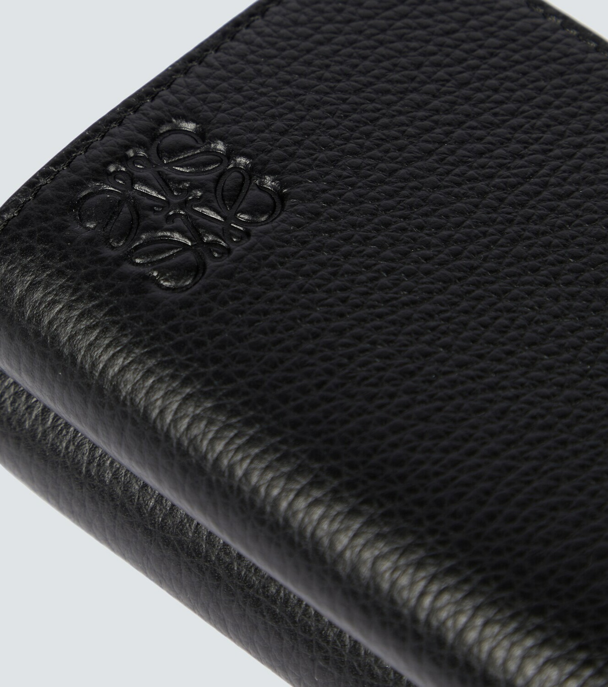 【LOEWE】Trifold wallet in soft grained calfskin Trifold wallet in soft grained calfskin Green - LOEWE