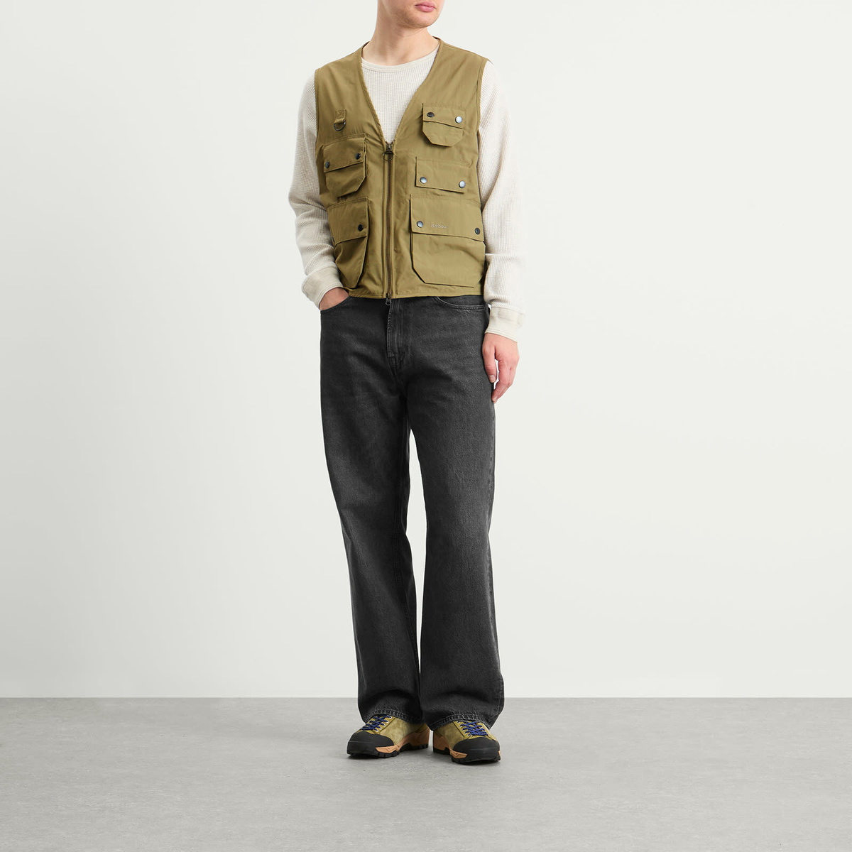 Barbour Men's Heritage + Utility Editor Casual Vest in British Khaki