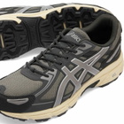 Asics Gel-Venutre 6 Sneakers in Truffle Grey/Steeple Grey