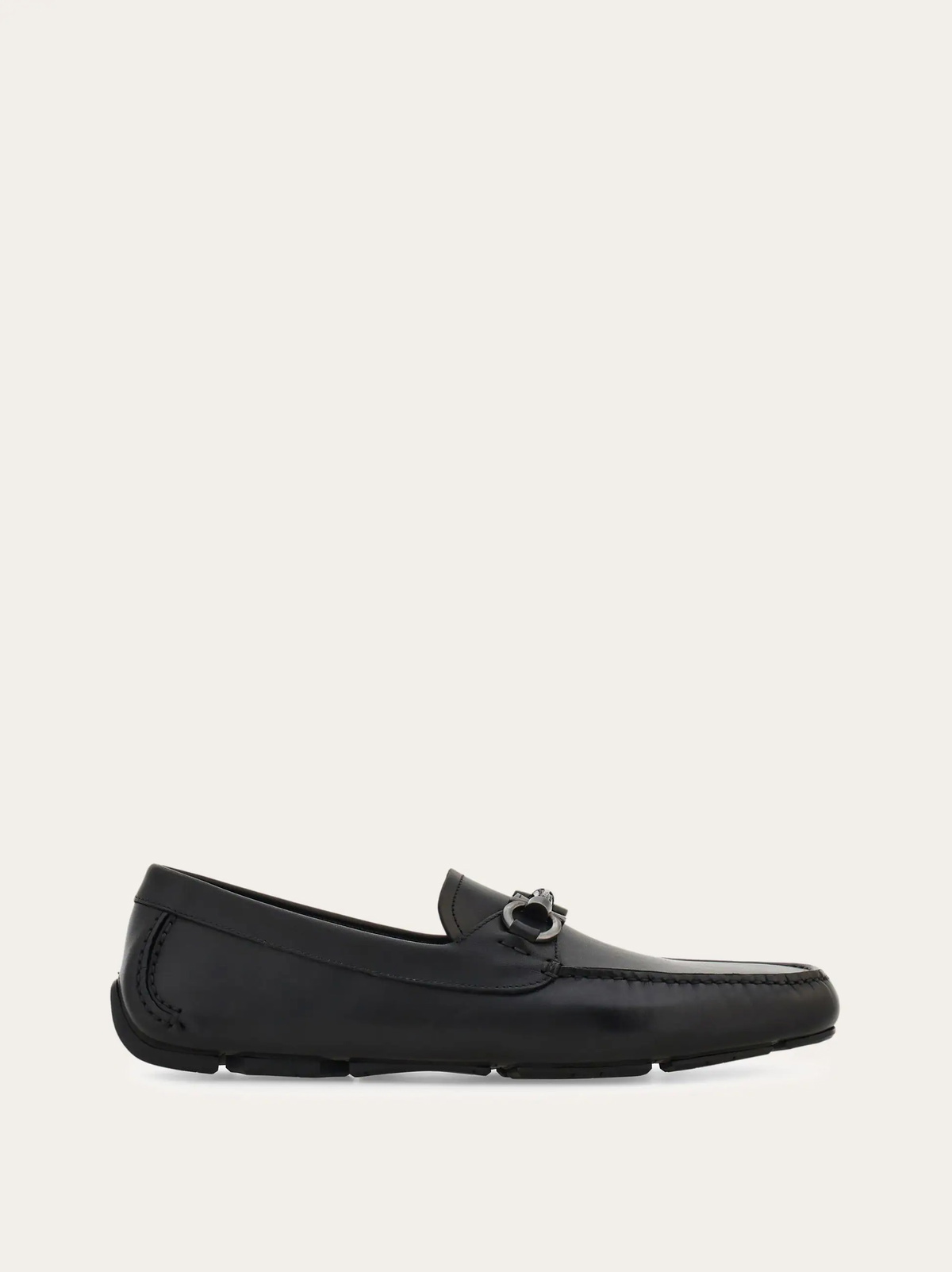 Ferragamo Mens Gancini ornament driver in Black