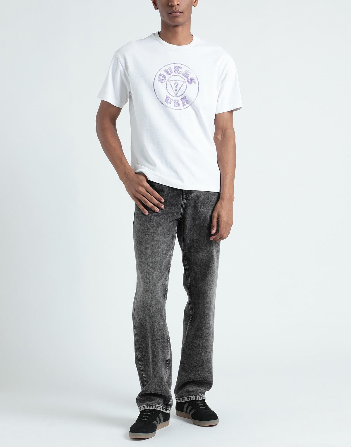 Guess Mens T-shirt in White