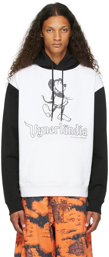 Photo: Vyner Articles Black & White Graphic Hoodie