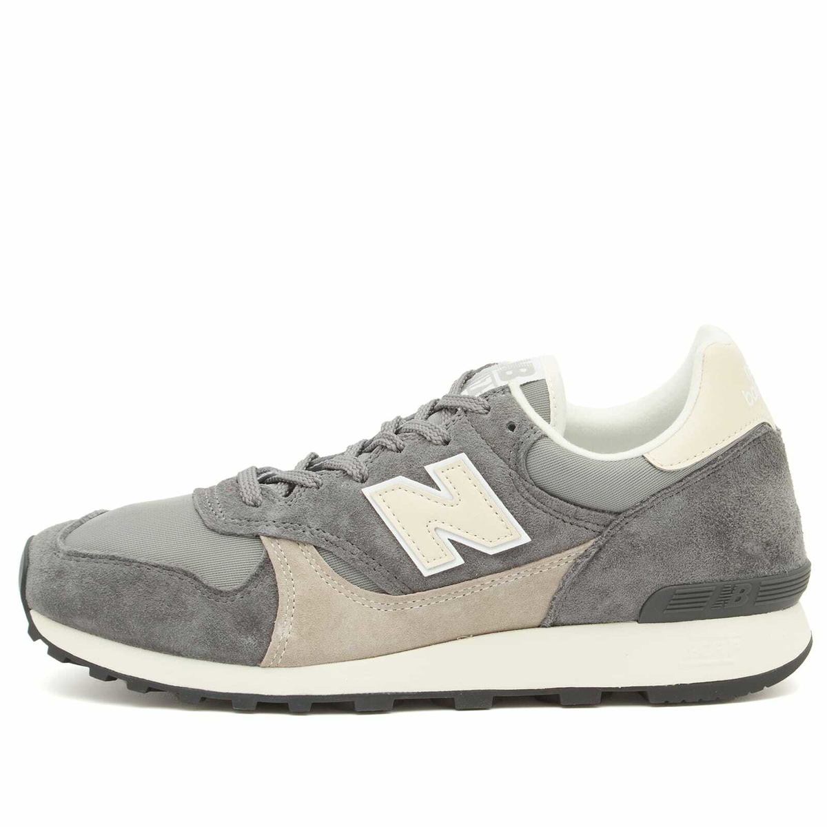 New Balance 475 Sneaker in Castlerock