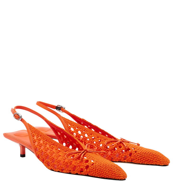 Photo: Jacquemus Cubisto raffia-effect slingback pumps