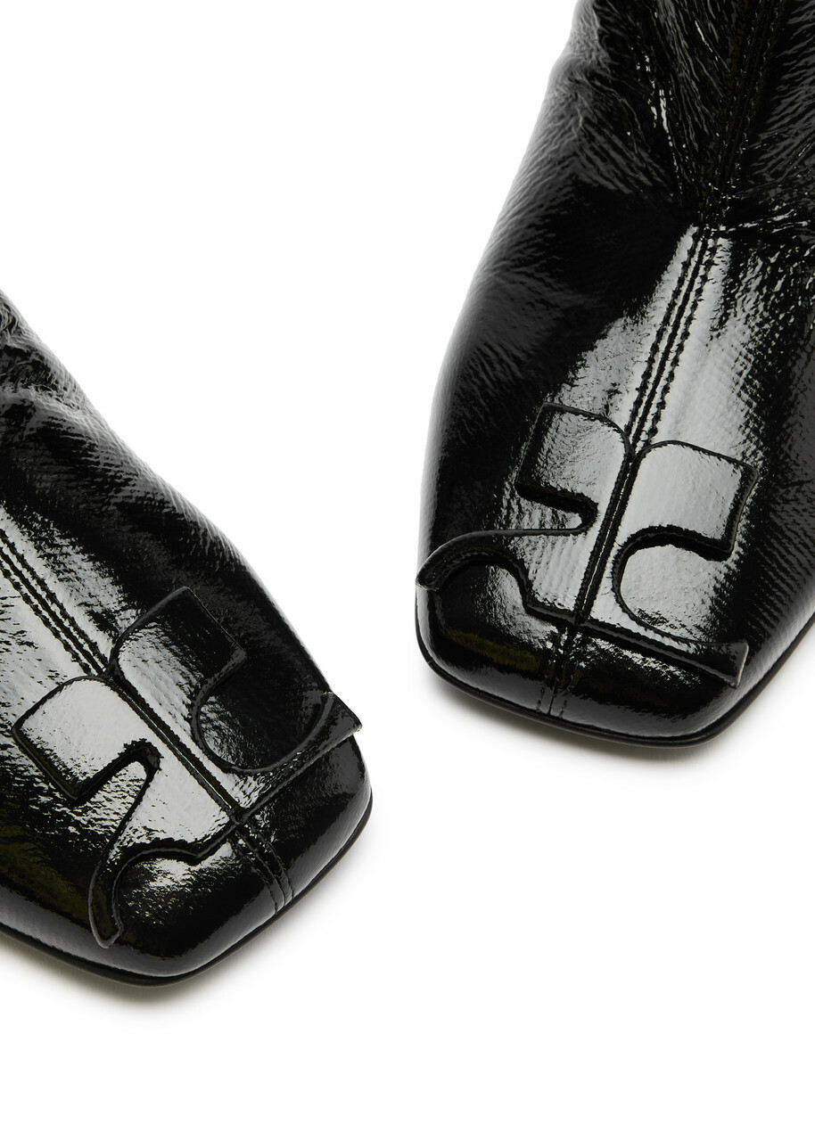 Courrèges Reedition 75 Crinkled Vinyl Ankle Boots Black