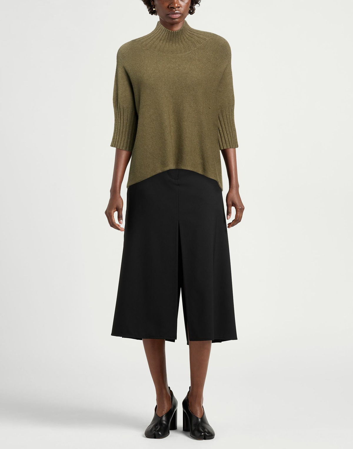 Manila Grace Womens Turtleneck Military in Green