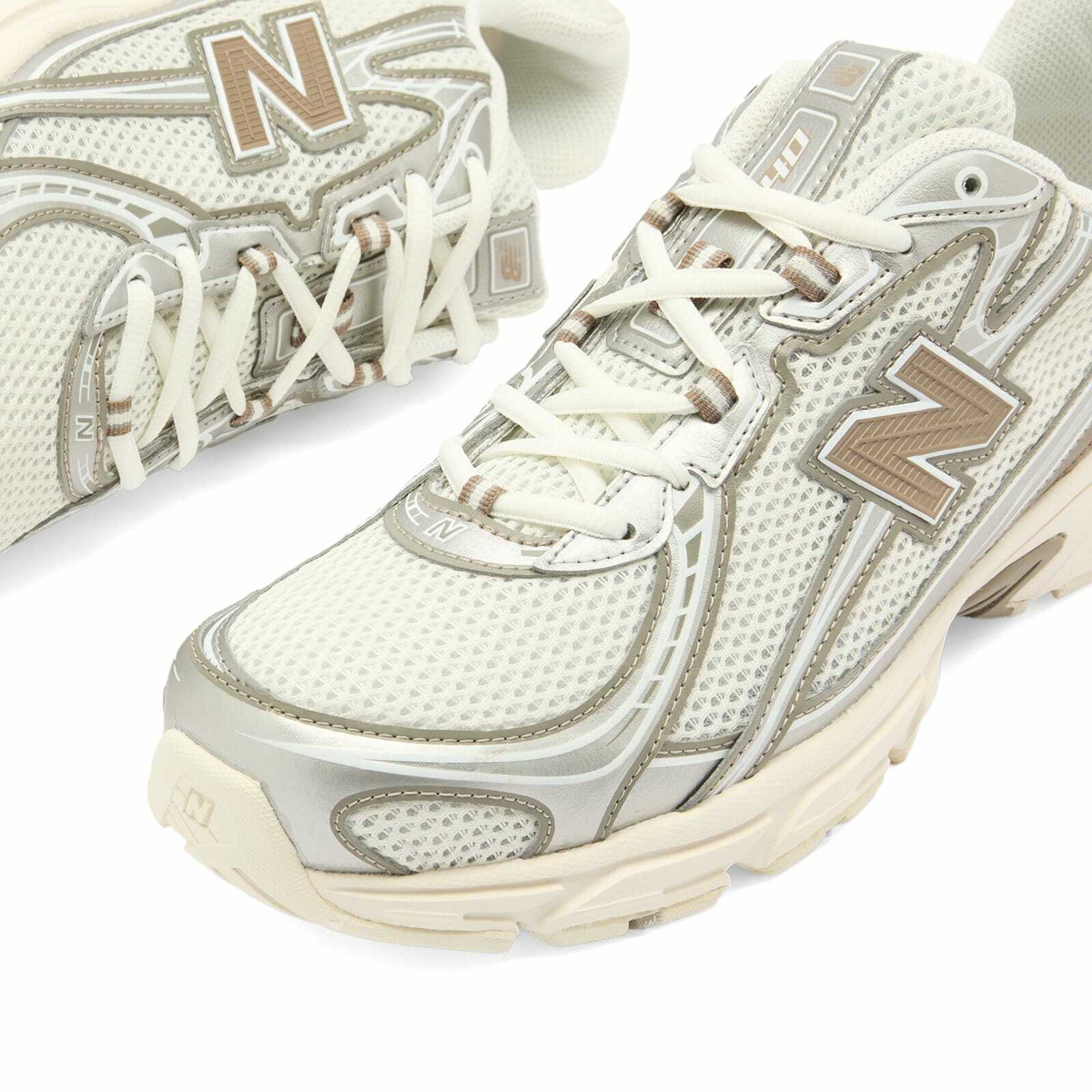 New Balance U740MU2 Sneaker in Sea Salt