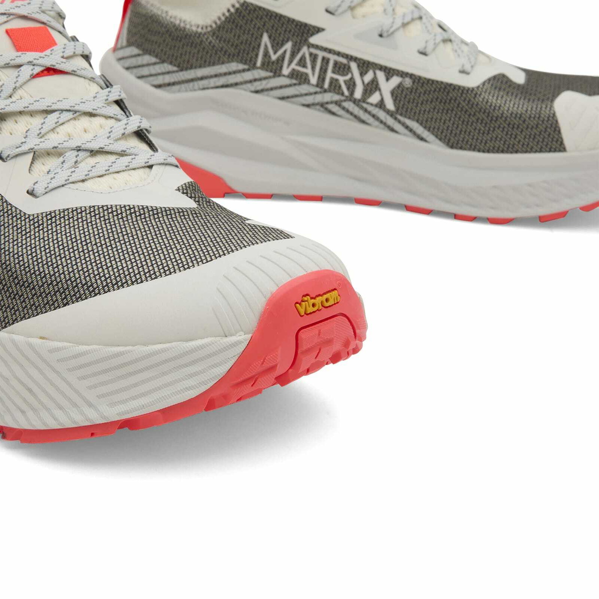 Altra Men's Olympus 275 Sneaker in White/Coral